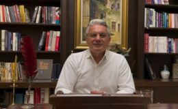 Hüseyin Mutlu Akpınar’dan Cemil Tugay’a Sert Eleştiriler “Ben Arsa Satarak Belediyecilik Yapmadım”