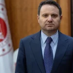 Dijital Dünyada Yeni Dönem: Kimliği Olmayan Sosyal Medyada Paylaşım Yapamayacak!