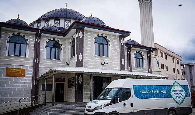 Aliağa Belediyesi’nden Ramazan Öncesi İbadethanelerde Kapsamlı Temizlik