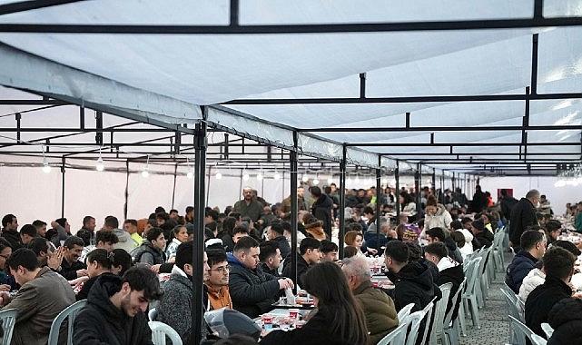 Birlik Ateşi: Ramazan Mahalleleriyle Çeşme’de Paylaşmanın Işığı