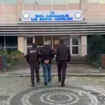 İzmir Sokaklarında Nefes Kesen Takip: 34 Yıllık Firar Son Buldu!