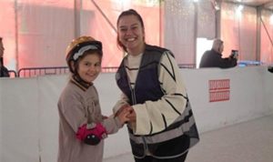 Buz Pistiyle Buluşan Öğrenciler: Fırsat Eşitliği İçin Kaymaya Adımlar