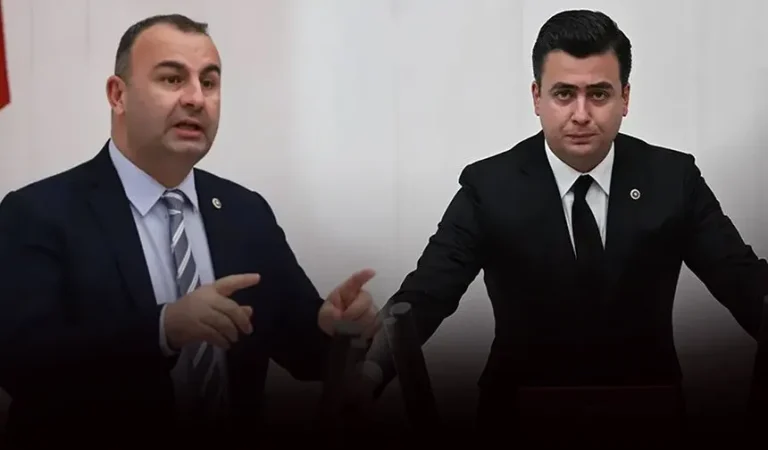 İzmir Siyasetinde “Afet” Düellosu: Arslan’dan Gökçek’e Babalı Gönderme!