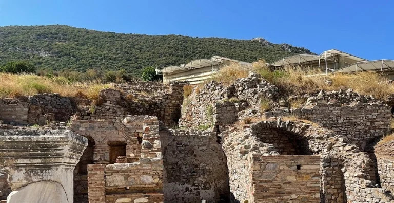 Phoenix’te İEÜ İmzası: Geçmişin Kırsal Yaşam Modeli Gün Yüzüne Çıkıyor