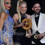 Geceye Nevide Çiçek damgası! Number One TV sunucusu ödülle taçlandı