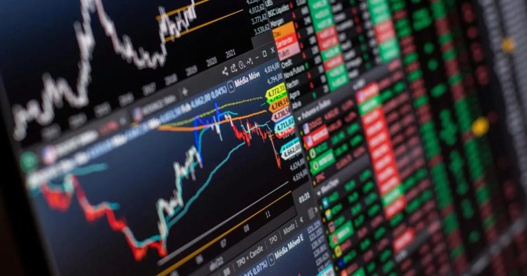 Geleceğin Finansal Sahnesi: Slayz ile Küresel Piyasalar Tek Bir Uygulamada Şekilleniyor