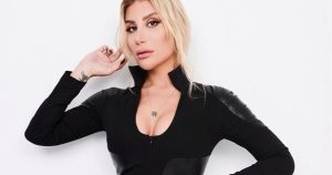 İrem Derici araştırması… “Filtresiz” tavrıyla ayrışan, enerjisiyle sahneyi taşıyan bir pop yıldızı