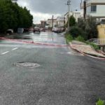 İzmir’de evin istinat duvarı çöktü: 3 kişi tahliye edildi