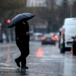 İzmir İçin “Turuncu” Alarm: Gökyüzü Adeta Boşalacak! Metrekareye 75 Kilogram Yağış Bekleniyor