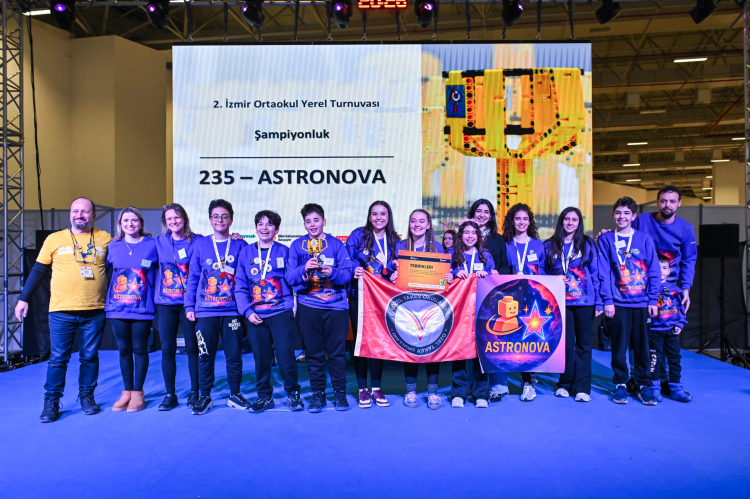 İzmir’de Genç Zihinler Bilimin Işığında Parlıyor: FIRST LEGO League’nin Yerel Zaferleri ve Ulusal Yolculuk