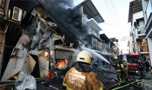 İzmir’de Yoğurt Üretim Tesisinde Şiddetli Yangın: Anlık Panik, Yüzyıllık Müdahale ve Başarılı Kontrol