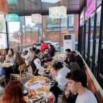 Kore’nin Balçova’daki Işığı: Damaklarda Buluşan Dostluk ve Yeni Bir Kültür Yolculuğu