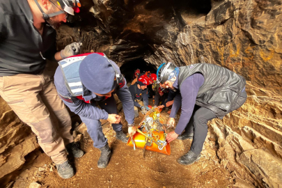 Sıradışı Mağara Keşfi: İzmir’deki Sütini Mağarası’nda Usta Kurtarma Operasyonu ve Genç Öğrencinin Hikayesi