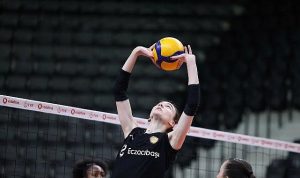 Taraftarın Gücüyle Zirveye: Eczacıbaşı Dynavit ile Göztepe’de Tek Paketlik Heyecan