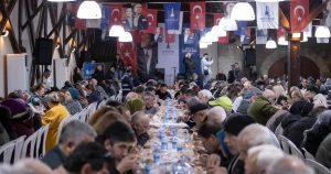Tire’de Ramazan Sofrasında Dayanışma ve Bereket Dolu Anlar