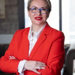 Türkiye Rüzgâr ve Güneş Enerjisinde 2035 Hedefleri Doğrultusunda Pazar Dinamikleri, İzin Süreçleri ve Devreye Alma Performansının Stratejik Önemi