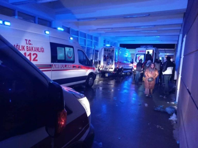 Acil Servis Kullanımında Kritik Noktalar: Tükenmişlik ve Hasta Yoğunluğunu Dengelemek