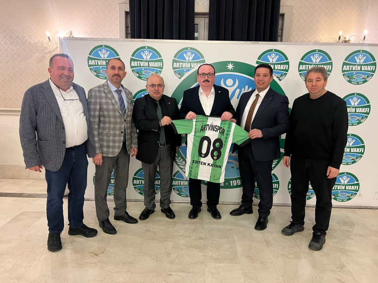 Artvin Direnişinin 105. Yılı Bursa’da Iftar Sofrasında Buluştu: Dayanışma ve Bereket Dolu Gecede Şehrin Öncü Sesleri Bir Araya Geldi