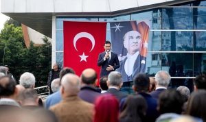 Bayraklı’nın Dayanışma Ruhu: Başkan Önal’ın Ramazan Bayramı Mesajıyla Birlikte Şehrin Geleceğine Güç Kattı