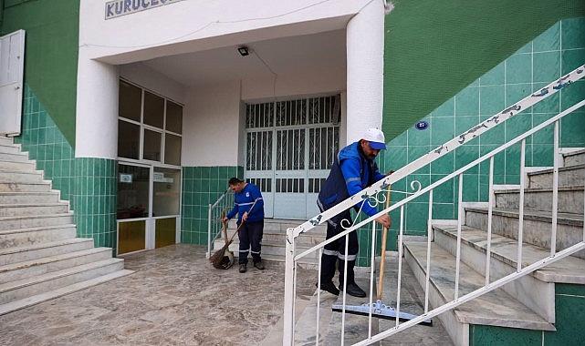 Bayram Öncesi Temizlik Seferberliği: Cami ve Cemevlerinde Yeni Bir Başlangıç