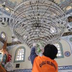 Bayram Temizliğiyle Birlik ve Huzur: Çiğli’de Cami ve Mezarlıklarda Dayanışma ve Restorasyon Hikayesi