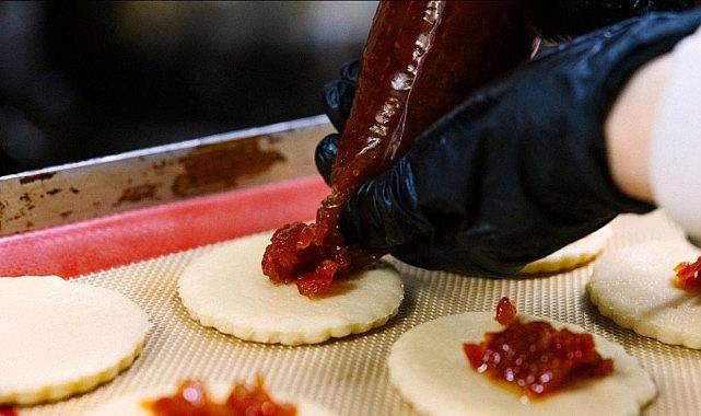 Bereket Dalından Gelen Dayanışma: Balçova’nın Zeytin ve Turunçla Yükselen Dayanışma Modeli