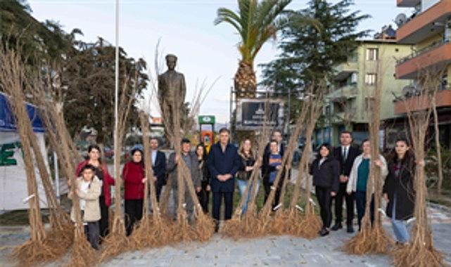 Bereket Dolu Ramazan: İzmir’in Dayanışma Dolu İftarında Fidanlar, Umutlar ve İpekböceği Yolculuğu