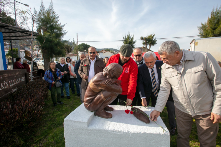 Berkin Elvan Anması İzmir'de Parkta Buluştu: Adalet ve Vicdan İçin Bir Yürek, Bir Ülke
