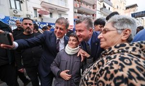 Birlik ve Dayanışmanın Coşkusu: Buca’da Asfalt Seferberliği ve Ramazan Işığında İftar Buluşması