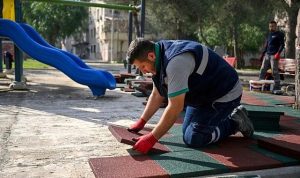 Bornova’da Yeşil Dönüşüm: Parklar, Yürüyüş Yolları ve Fidan Üretimiyle Şehrin Nabzı Yeniden Atıyor