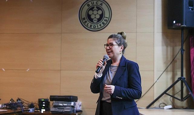 Buca’da 3. Yaş Üniversitesi: Tecrübe ile Bilimin Buluştuğu Yeni Bir Başarı Hikayesi