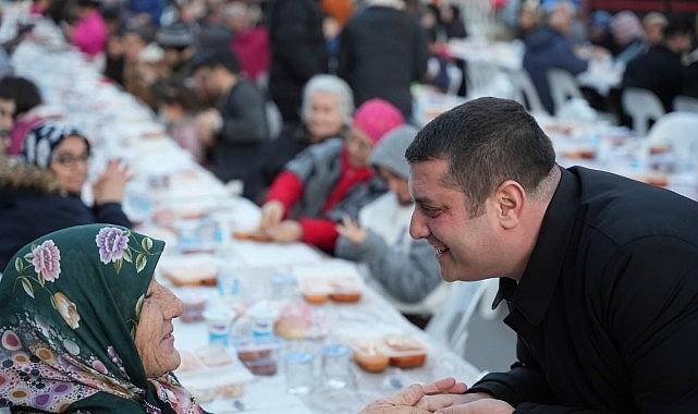Büyüklükle Organize Olan İftar Sofrası: Demokratik Dayanışmanın İzlerini Barış Yapı Sitesi’nde Yaşatan Torbalı Belediyesi
