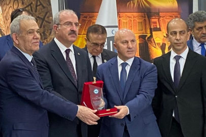 Çanakkale’de Medya Meslek Yolculuğu Başladı: Bölgesel Atılım ve Protokol Ziyafetleri