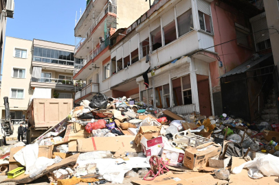 Çevre Sağlığı İçin Zorlu Adım: Karabağlar’da Yol Kenarında Değil İçeride, İçerideki Tehlike Birden Bire Ortaya Çıktı