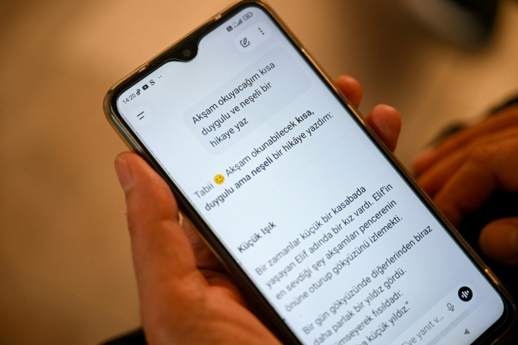 Çınarlar İçin Yapay Zeka Yolculuğu: Akıllı Telefonlarla Güçlenen Dijital Güven ve Yeni Ufuklar