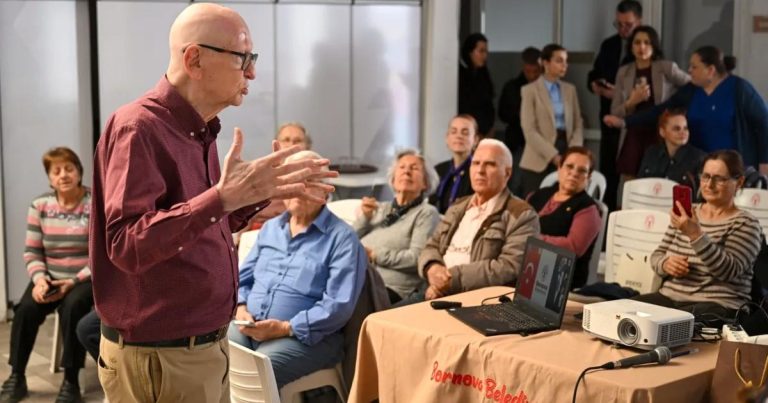 Çınarlar İçin Yapay Zeka Yolculuğu: Akıllı Telefonlarla Güçlenen Dijital Güven ve Yeni Ufuklar