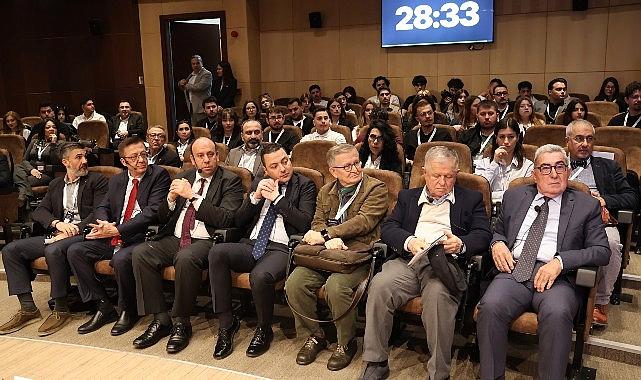 Deneyimden Geleceğe: Sektörün Öncüleriyle Kuşaklararası Derinleşen Diyalog ve Yenilikçi Yol Haritası