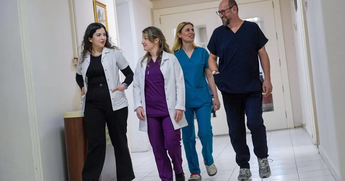 Doğdukları Hastanede Yıllar Sonra Aynı Çatıda Sağlık Hizmeti Veren Dört Uzman