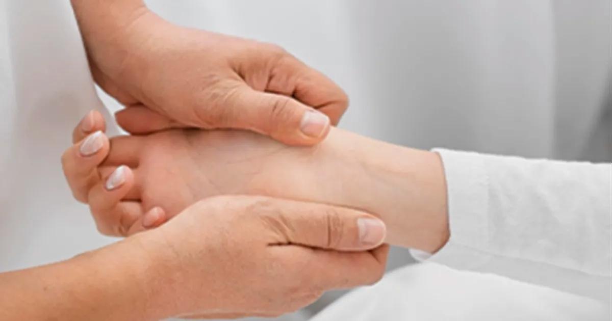 El ve Bilek Sağlığı İçin Güncel Tüyolar: Tutuş ve Ergonomiyle Karşı koyun