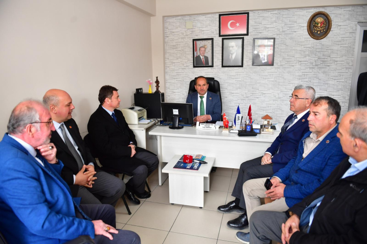 Erdoğan Aydın: Mahalle Ziyaretlerinde Sıcak Sohbetler ve Yeni Projeler İçin Taahhütler