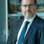 Geleceğin Oyunu: 2026’da Yapay Zeka Destekli Stratejilerle Teknoloji Şirketleri Nasıl Zirveye Tırmanır?