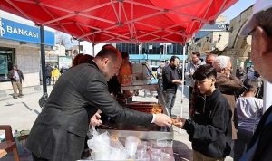Geyve’nin Anılarını Büyüten Lokma Hayrı: Şehit Lider Muhsin Yazıcıoğlu ve Dostları İçin Dayanışma Dalgası