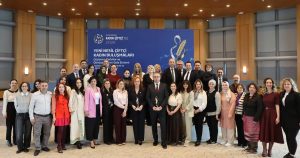 Güçlü Kadınlar, Dönüşen Tarım: Dijital Pazarda Yeni Nesil Çiftçi Kadınlar İçin Yol Haritası