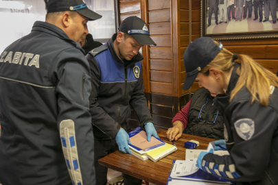 Güzelbahçe’de Fırın Denetimi: Hijyen ve Gramaj İçin Sert Tedbirler Uygulanıyor