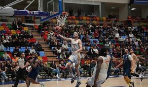 İlham Verici Zafer: Büyükşehir, Evinde Umutları Canlandırdı