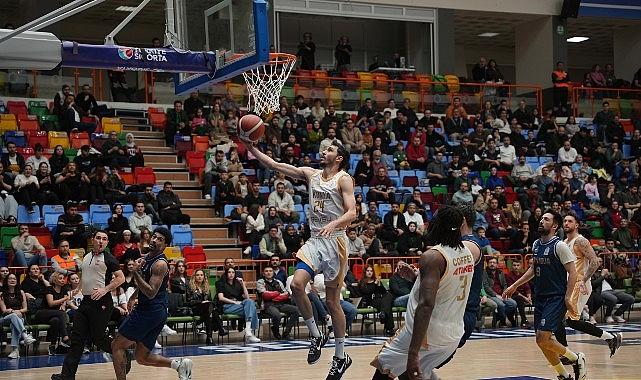 İlham Verici Zafer: Büyükşehir, Evinde Umutları Canlandırdı