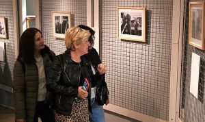 Işık Tadında Duygular: Bornova’nın Kadın Hikâyeleriyle Sanatın Dayanışma Buluşturucu Ruhu