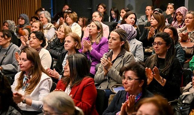 İsmini Vermek İstemeyen Söyleşi: Adet Sancısı ile Mücadelede Farkındalık ve Dayanışma