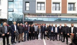 İzmir’de Birlik Mesajı: Belediye ve DİSK Ege’nin Güç Birliğiyle Yeni Nesil Dayanışma Yolculuğu