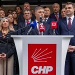 İzmir’de Direniş ve Dayanışma Rüzgârı: Belediye Hizmetleri ve Değerler Üzerine